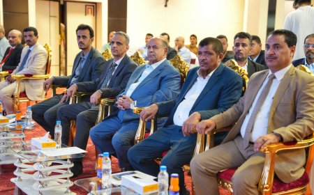الخنبشي يدعو إلى توسيع صلاحيات السلطات المحلية وتعزيز اللامركزية