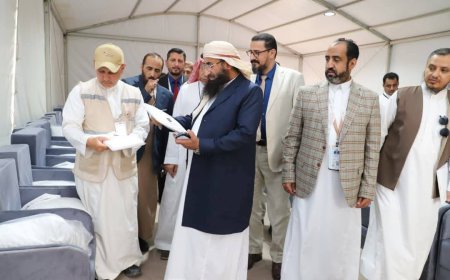 وزير الأوقاف والإرشاد يتفقد مخيمات حجاج بلادنا بالمشاعر المقدسة
