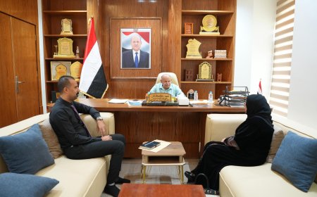 محافظ حضرموت يناقش تعزيز النشاط السياحي وترتيبات موسم البلدة