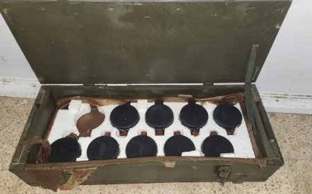 أمن ساحل حضرموت يداهم موقع  بالمكلا ويضبط عبوات عسكرية