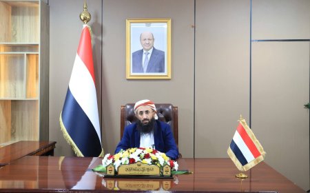 الوزير الوادعي يُعلن نجاح موسم حج هذا العام ويؤكد سلامة الحجاج اليمنيين