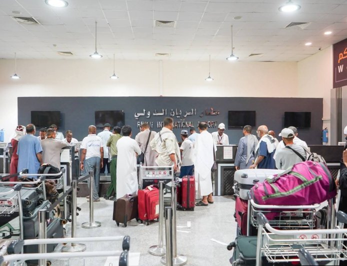 تدشين أولى رحلات حجاج بيت الله الحرام من مطار الريان إلى جدة