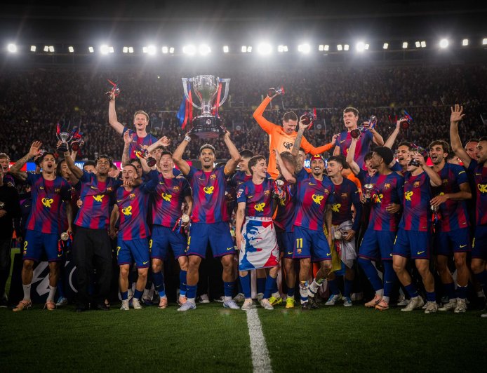 برشلونة يحسم الكلاسيكو لصالحه ويتوج بلقب الدوري الإسباني