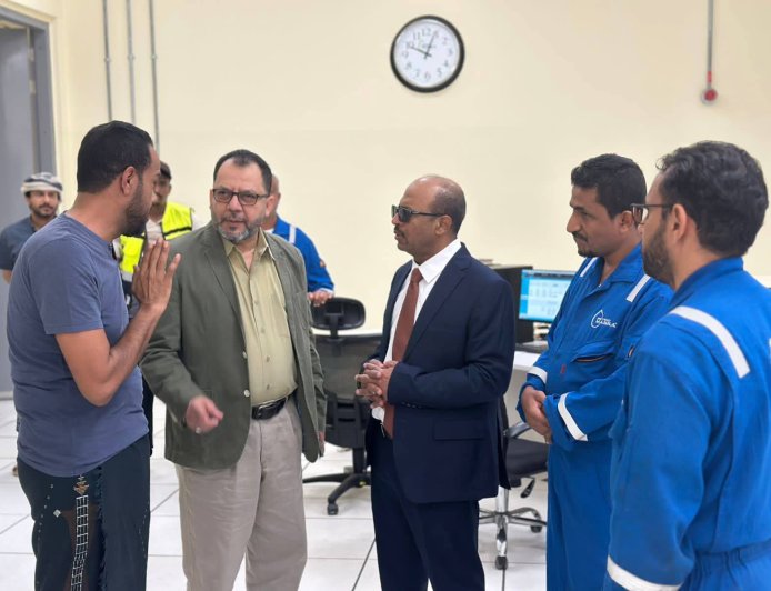 الكاف وبامقاء يزوران محطة بترومسيلة ويؤكدان هذا الأمر