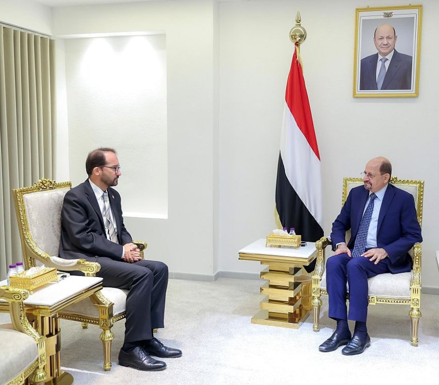 خلال لقائه السفير السويسري.. الزنداني يؤكد أهمية استمرار دعم سويسرا لليمن