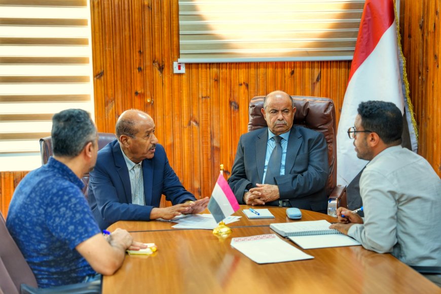 الخنبشي يبحث مع برنامج الأمم المتحدة الإنمائي مشاريع التنمية في حضرموت