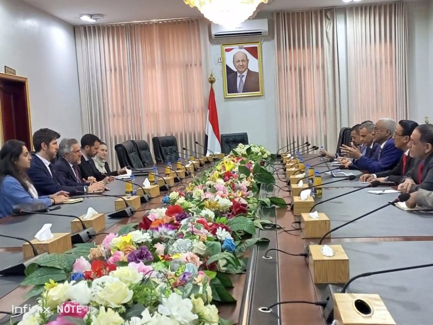 مباحثات في عدن لتعزيز دور السلطات المحلية ودعم الإصلاحات الحكومية