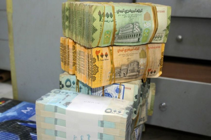 بدء صرف مرتبات عدد من الجهات الحكومية بوادي حضرموت لشهر مايو