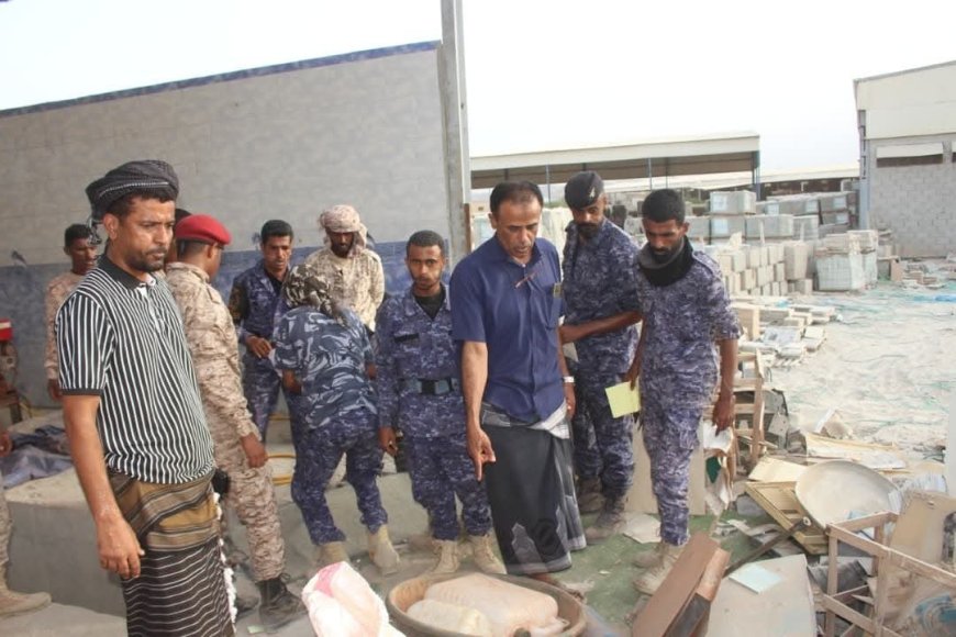 جهاز البحث الجنائي بساحل حضرموت يداهم أربعة معامل غير قانونية لتعدين الأحجار