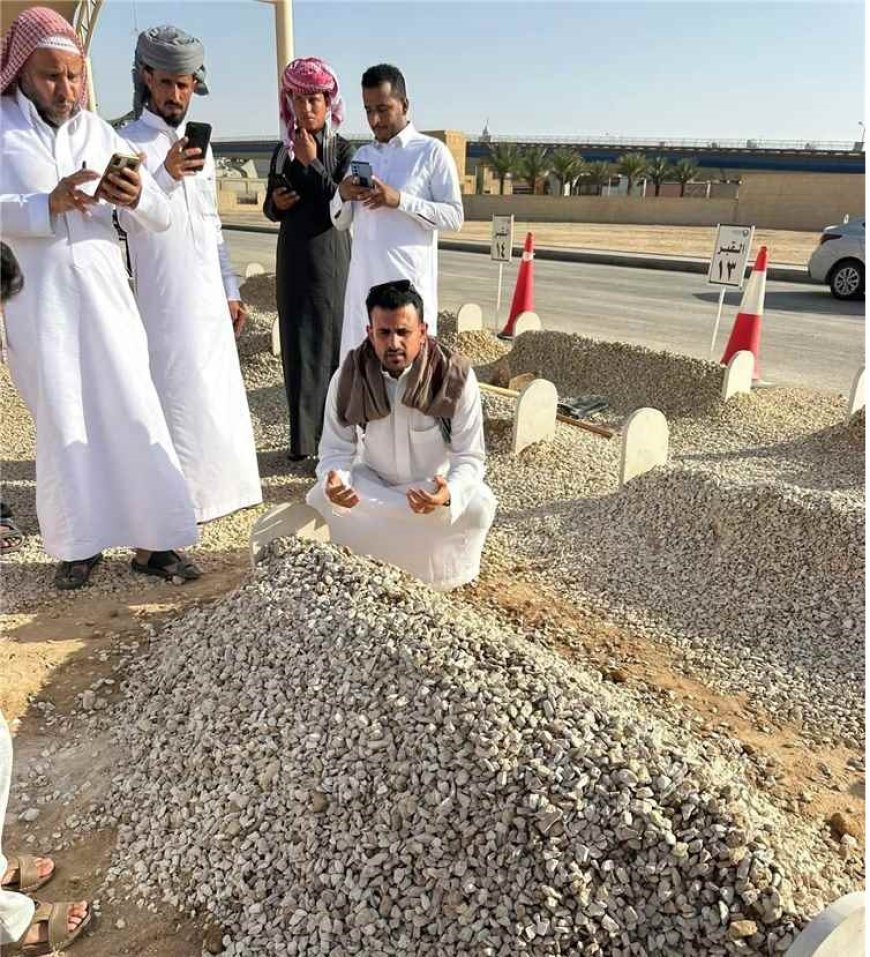 شاهد أول صورة لقبر الرئيس اليمني السابق عبدربه منصور هادي بعد دفنه في الرياض