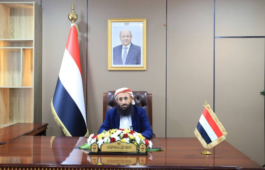 الوزير الوادعي يُعلن نجاح موسم حج هذا العام ويؤكد سلامة الحجاج اليمنيين