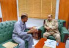 الخنبشي يلتقي المدير العام لمكتب وزارة الإعلام بوادي وصحراء حضرموت