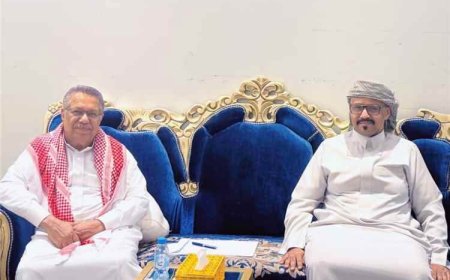 رئيس مجلس الشورى يلتقي مدير عام مصلحة شؤون القبائل بوادي وصحراء حضرموت