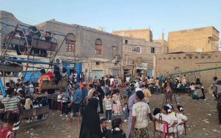 مقتل شخص وإصابة أربعة آخرين إثر انفجار قنبلة داخل منزل في هذه المحافظة