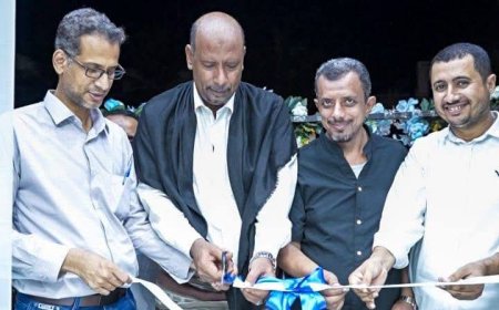 افتتاح صيدلية الأمل الحديثة بالمكلا لدعم مرضى السرطان وتوفير الدواء الموثوق