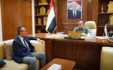 الخنبشي يطّلع على أوضاع مطار الريان الدولي ويؤكد أهمية توسيع الرحلات واستكمال مشاريع التأهيل