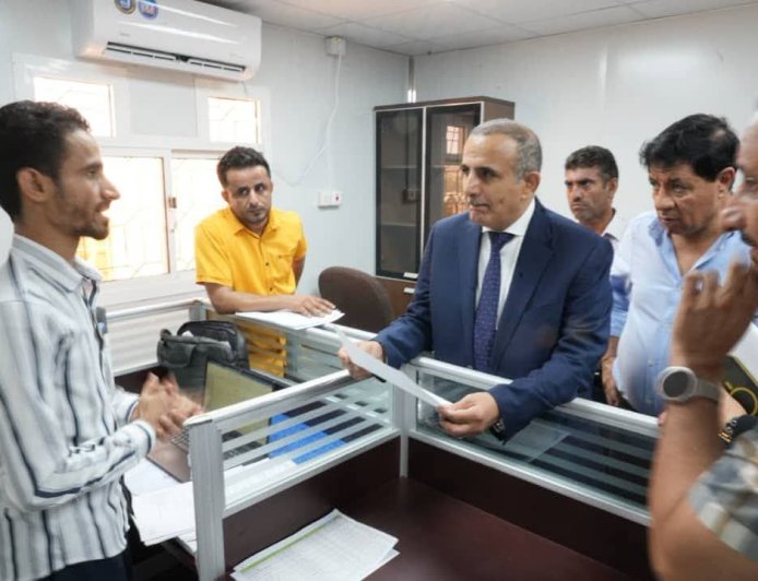وزير الصحة يناقش تطوير الهيئة الرقابية لتعزيز الأمن الدوائي