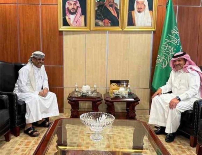 الميسري وآل جابر يبحثان في الرياض ترتيبات الحوار الجنوبي وجهود تعزيز التوافق السياسي