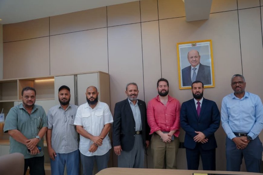 محافظ أبين يلتقي منظمة مهاد الفرنسية ويشيد بتدخلاتها في المحافظة