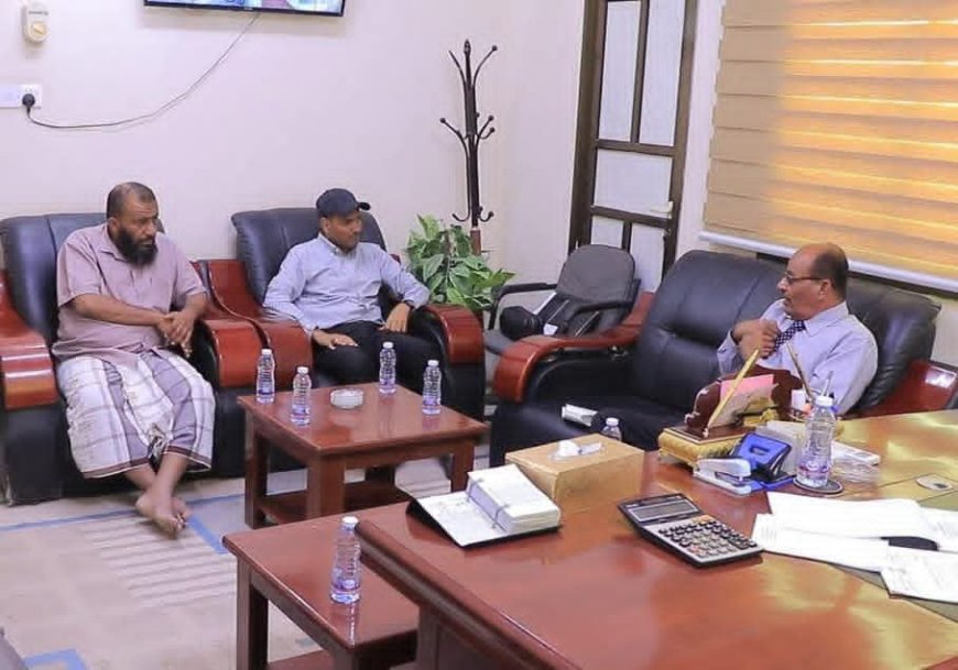 إجتماع بسيئون يناقش سبل تحسين خدمة الكهرباء بمديريات الوادي والوصحراء