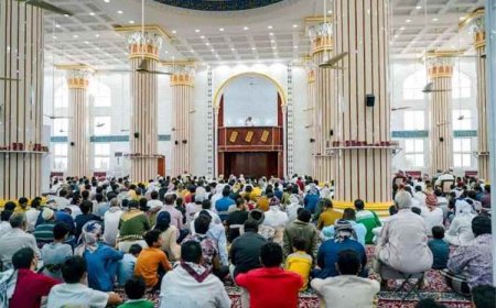 رسائل وتحذيرات من منابر الجمعة في عدن حول قضية تمس الأسر والمجتمع.. تفاصيل