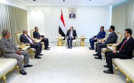 الزنداني يلتقي اللجنة العليا للمناقصات ويؤكد تعزيز الشفافية والحوكمة