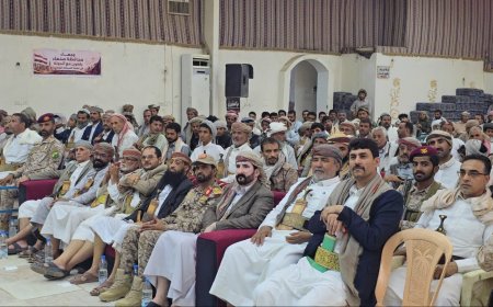 مشائخ ووجهاء صنعاء يجددون التأييد لقرارات القيادة السياسية ويؤكدون دعم استعادة الدولة