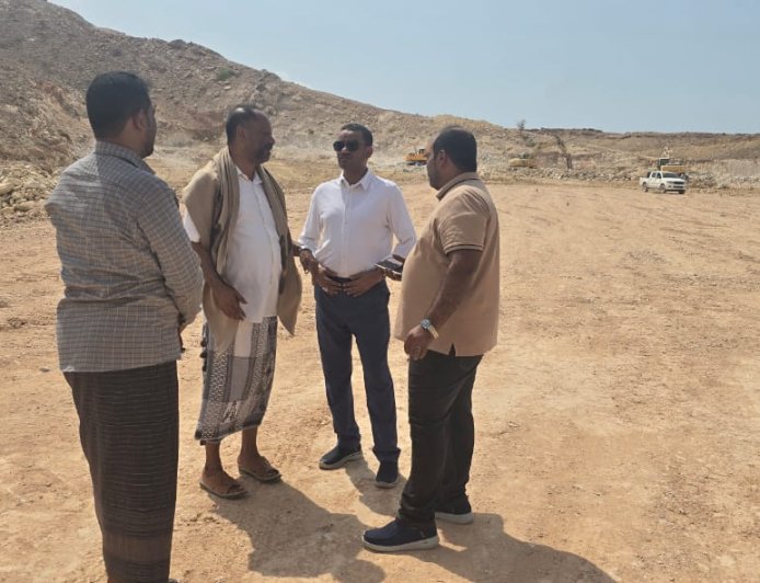 الوكيل باحريش يتفقد موقع مشروع المحطات الكهربائية الإسعافية ويؤكد أهمية تسريع التنفيذ