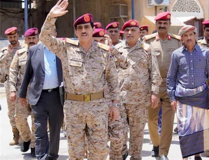 خلال زيارته لشبوة.. العقيلي يبحث التنسيق الأمني والعسكري