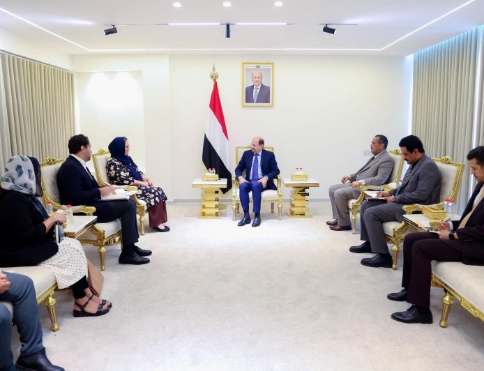 الزنداني يستقبل المديرة التنفيذية لمنظمة رعاية الأطفال الدولية