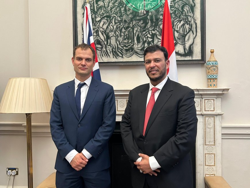 العليمي يبحث في لندن مع مسؤول بريطاني الإصلاحات الاقتصادية ومستجدات الأوضاع في اليمن