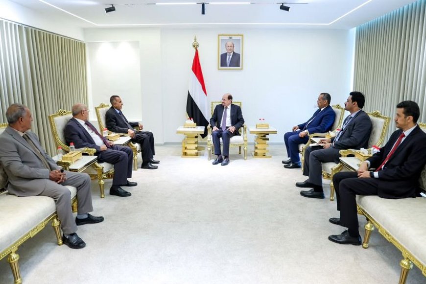الزنداني يلتقي اللجنة العليا للمناقصات ويؤكد تعزيز الشفافية والحوكمة