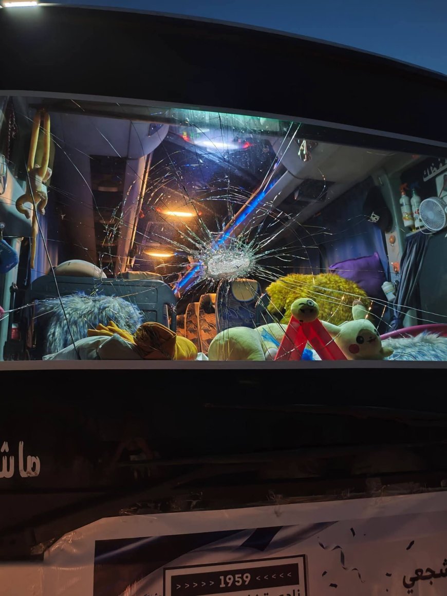 جماهير نادي حضرمي يتعرضون لعملية تقطع على خط أبين عدن.. تفاصيل