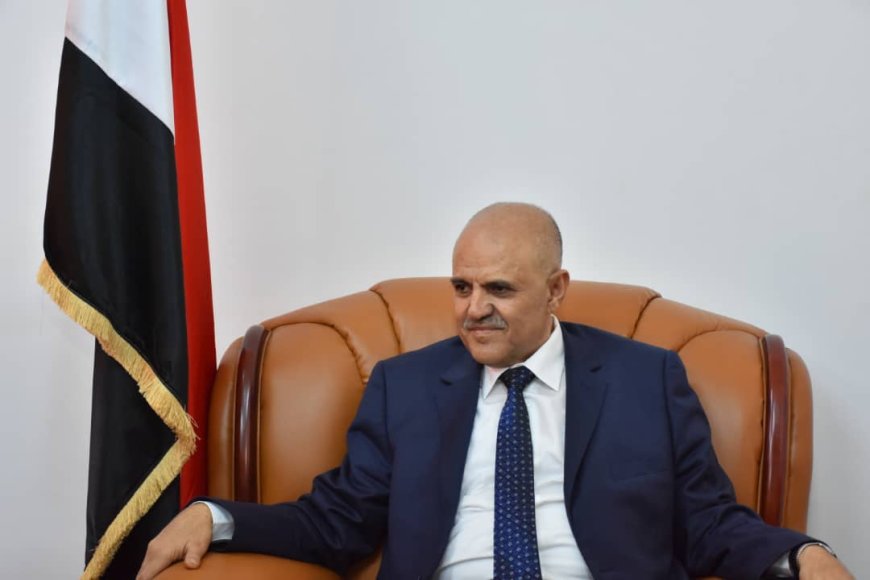الكشف عن قرار مرتقب بتغيير محافظ تعز.. تفاصيل