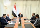 قرارات حازمة من العليمي بشأن المنافذ والموانئ.. إغلاق ومحاسبة وتغييرات مرتقبة