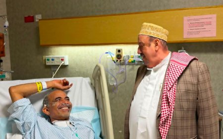 ظهور جديد لمحمود الصبيحي عقب عملية جراحية.. والبركاني يطمئن على صحته