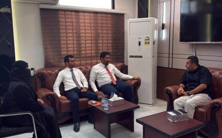 بن نويصر يبحث مع وكيل وزارة الصحة تطوير الخدمات الصحية واستدامتها بساحل حضرموت