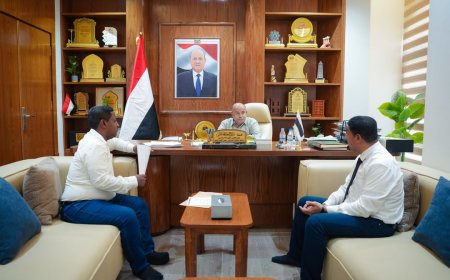 الخنبشي يوجه بمتابعة صرف موازنة هيئة مستشفى سيئون العام ومستحقات منتسبيها