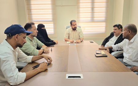 لحماية بيئة سقطرى.. قيود جديدة مرتقبة على الشحن والنقل عبر منافذ حضرموت