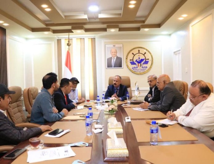 ميناء الوديعة أمام مرحلة جديدة.. الحكومة تبحث حلولًا للازدحام ورفع الكفاءة