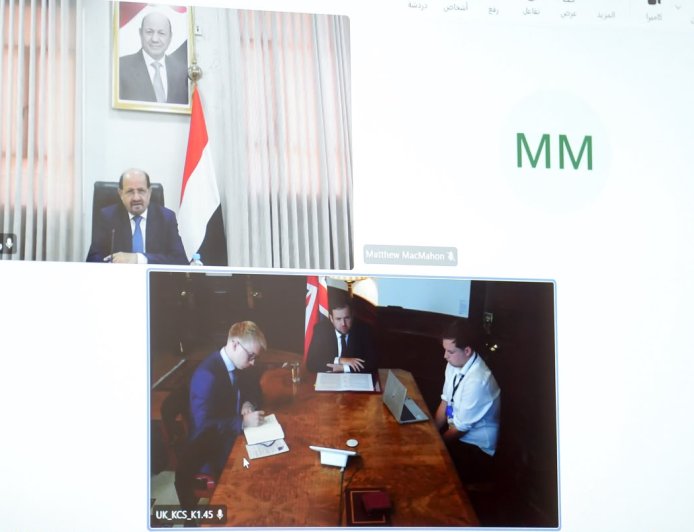 الزنداني لوزير بريطاني: هجمات الحـ.ـوثيين تهدد التجارة العالمية وأمن الطاقة
