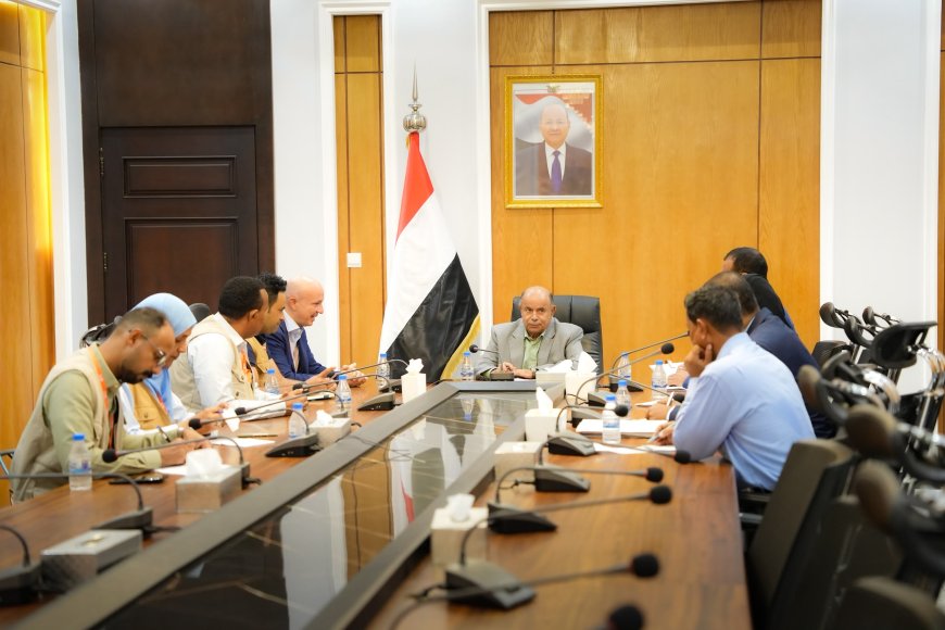 الخنبشي يدعو الأمم المتحدة للانتقال من الاستجابة الطارئة إلى مشاريع تنموية مستدامة في حضرموت