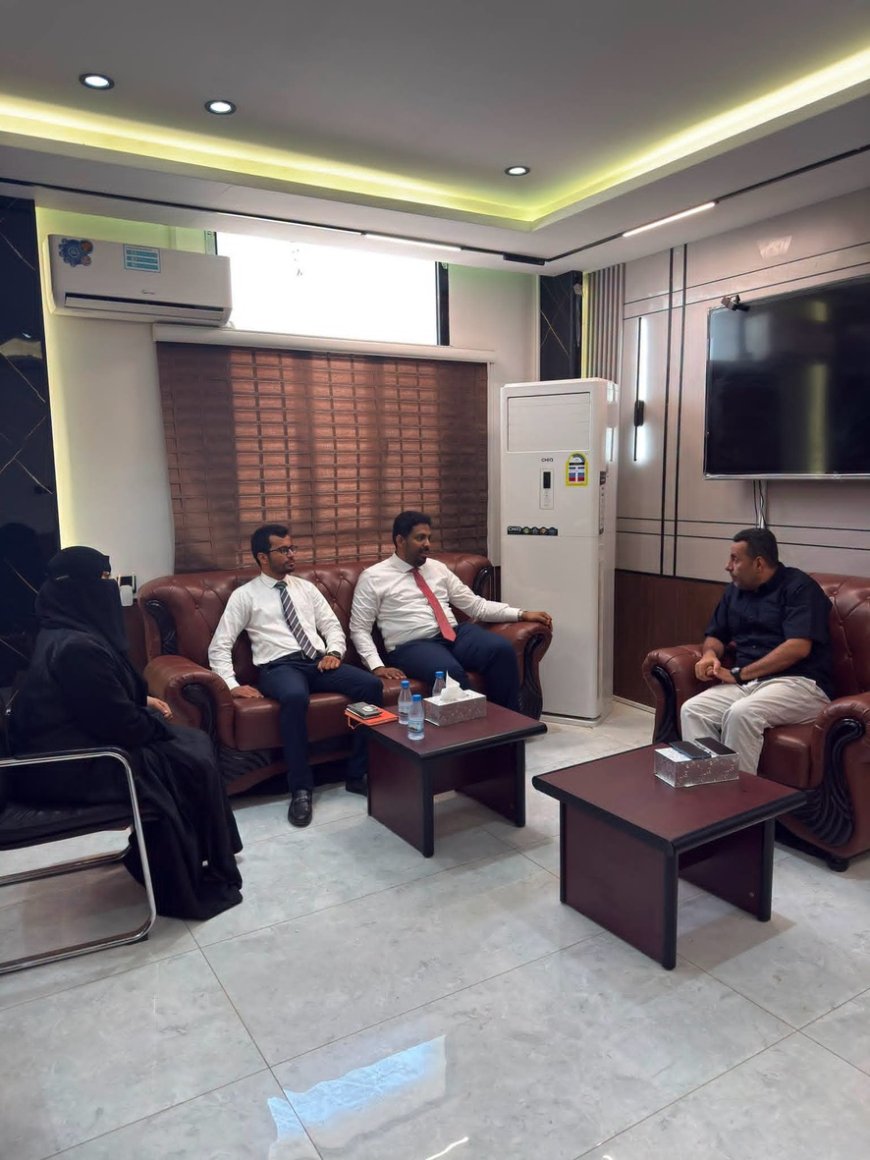 بن نويصر يبحث مع وكيل وزارة الصحة تطوير الخدمات الصحية واستدامتها بساحل حضرموت