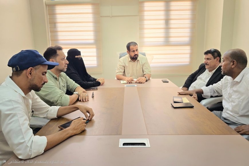 لحماية بيئة سقطرى.. قيود جديدة مرتقبة على الشحن والنقل عبر منافذ حضرموت