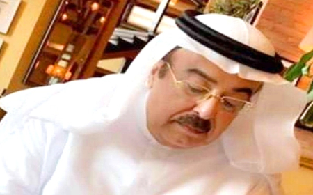مستشار سعودي يوجه انتقادات لاذعة للانتقالي المنحل ويتحدث عن خطأ جسيم.. تفاصيل