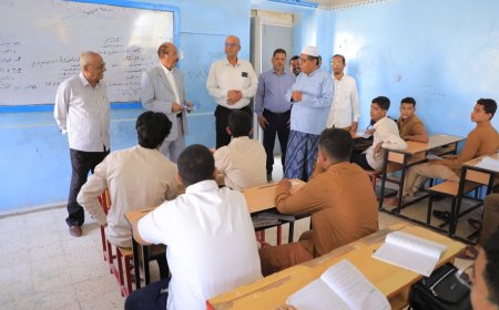 من ثانوية الصبان.. الوكيل بارباع يتابع انتظام الدراسة ومستوى حضور الطلاب والمعلمين
