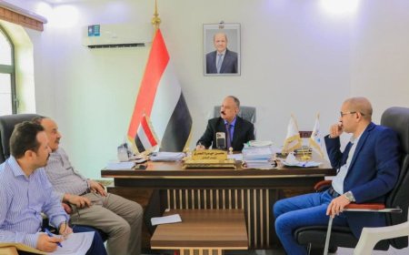 وزير النقل يمنح قيادات الموانئ ثمانٍ وأربعين ساعة لرفع تقارير شاملة عن الأداء والتحديات