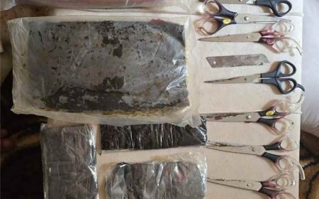 ضبط مروج مخدرات بحوزته نحو كيلوغرامين من الحشيش في المكلا