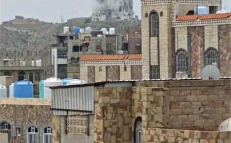 عاجل.. قصف حـ.ـوثي يستهدف المجمع القضائي وسط تعز