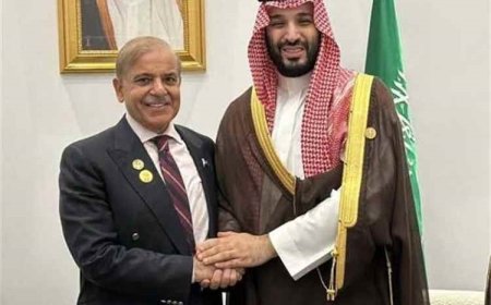 باكستان تدين محاولة استهداف مكة وتؤكد وقوفها إلى جانب السعودية